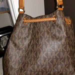 Michael kors bag